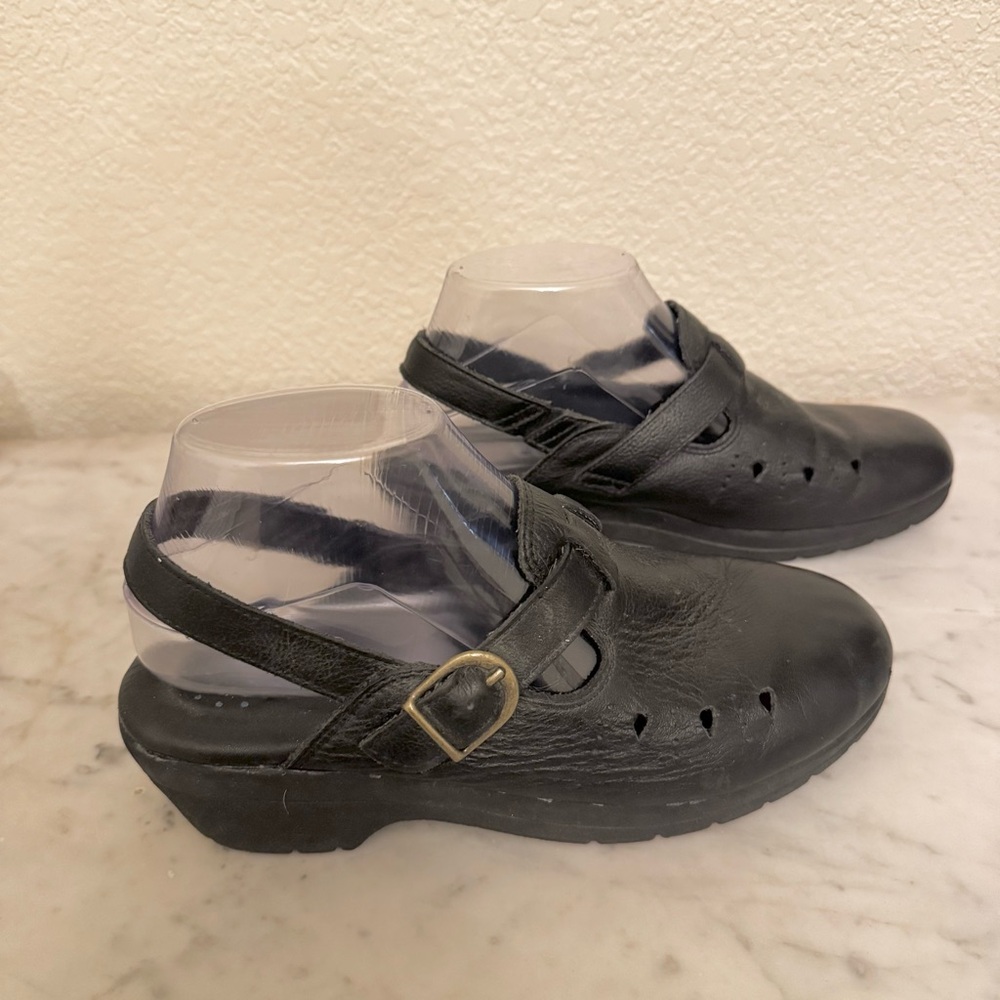 Cobbie Cuddlers‎ Black 8W  Leather Sling Back Clogs